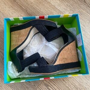 Black Woven Platform Sandals wonder brand only worn once in great condition